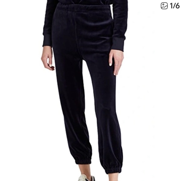Nili Lotan Pants - NILI LOTAN Lyvia Velour Jogger In Navy In Blue